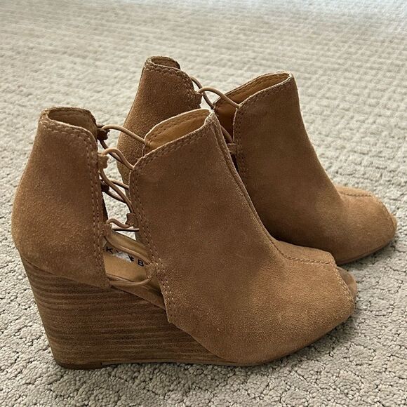 Lucky Brand Carmel Brown Suede Peep Toe Wedge Booties - Picture 2 of 12